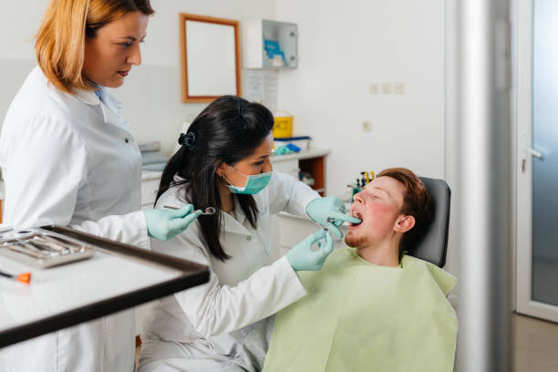 Best Tooth Infection Emergency Dentist  in Lantana, TX